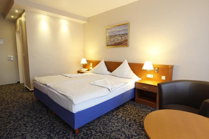 Caravelle Hotel Im Park Bad Kreuznach Exterior photo